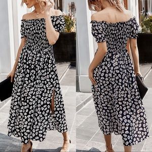 💕🆕Navy Off The Shoulder Side Slit Dress